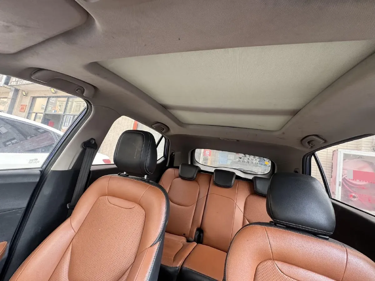 2019 Bestune X40 1.6L 114HP L4 5MT,autocango,china used car exporter,china ev exporter,chinese used car exporter,chinese used ev exporter