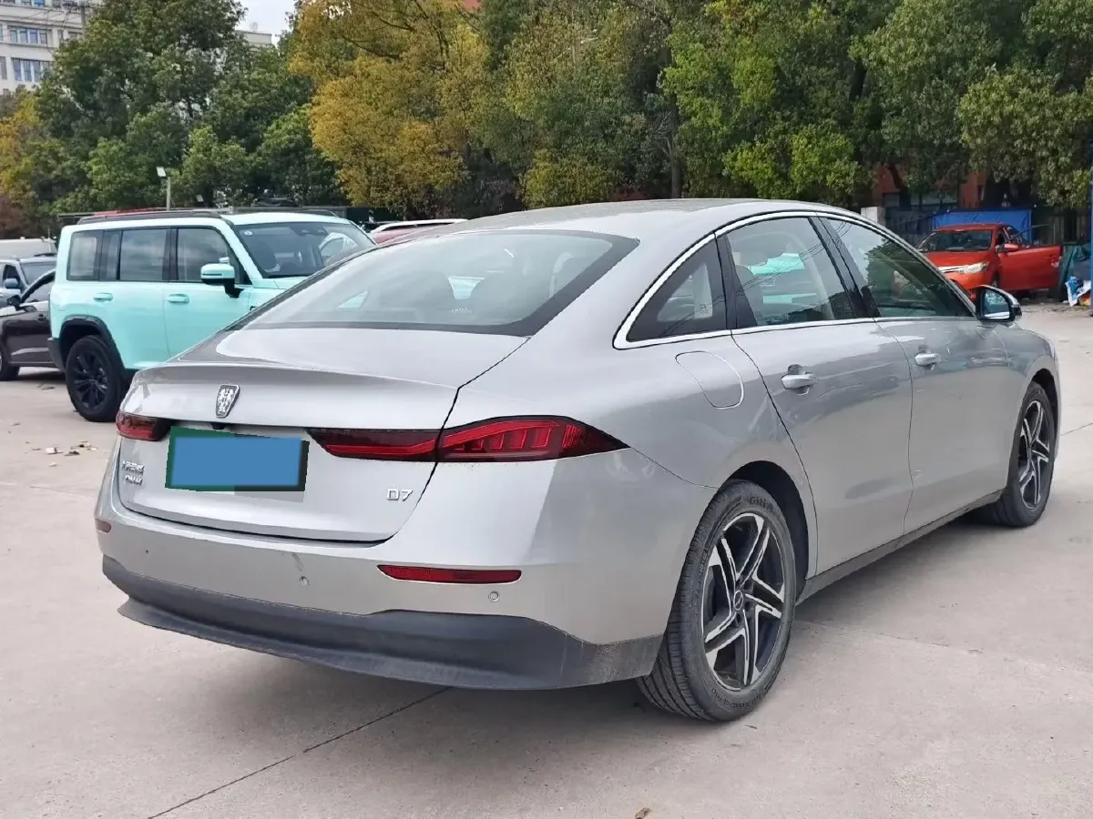 2023 Roewe D7 1.5L 112HP L4 1DHT PHEV 21.4KWH,autocango,china used car exporter,china ev exporter,chinese used car exporter,chinese used ev exporter