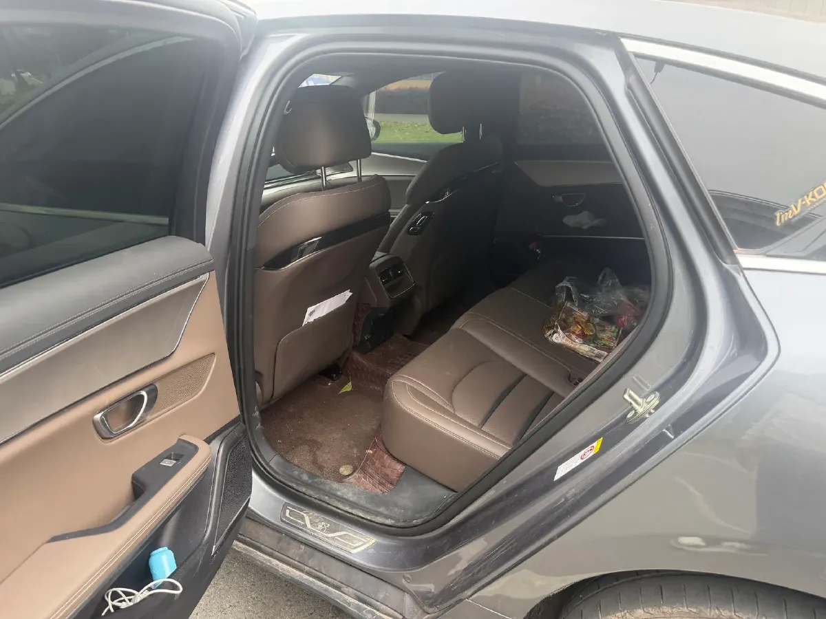 2020 WEY VV7 2.0T 227HP L4 7DCT PHEV,autocango,china used car exporter,china ev exporter,chinese used car exporter,chinese used ev exporter