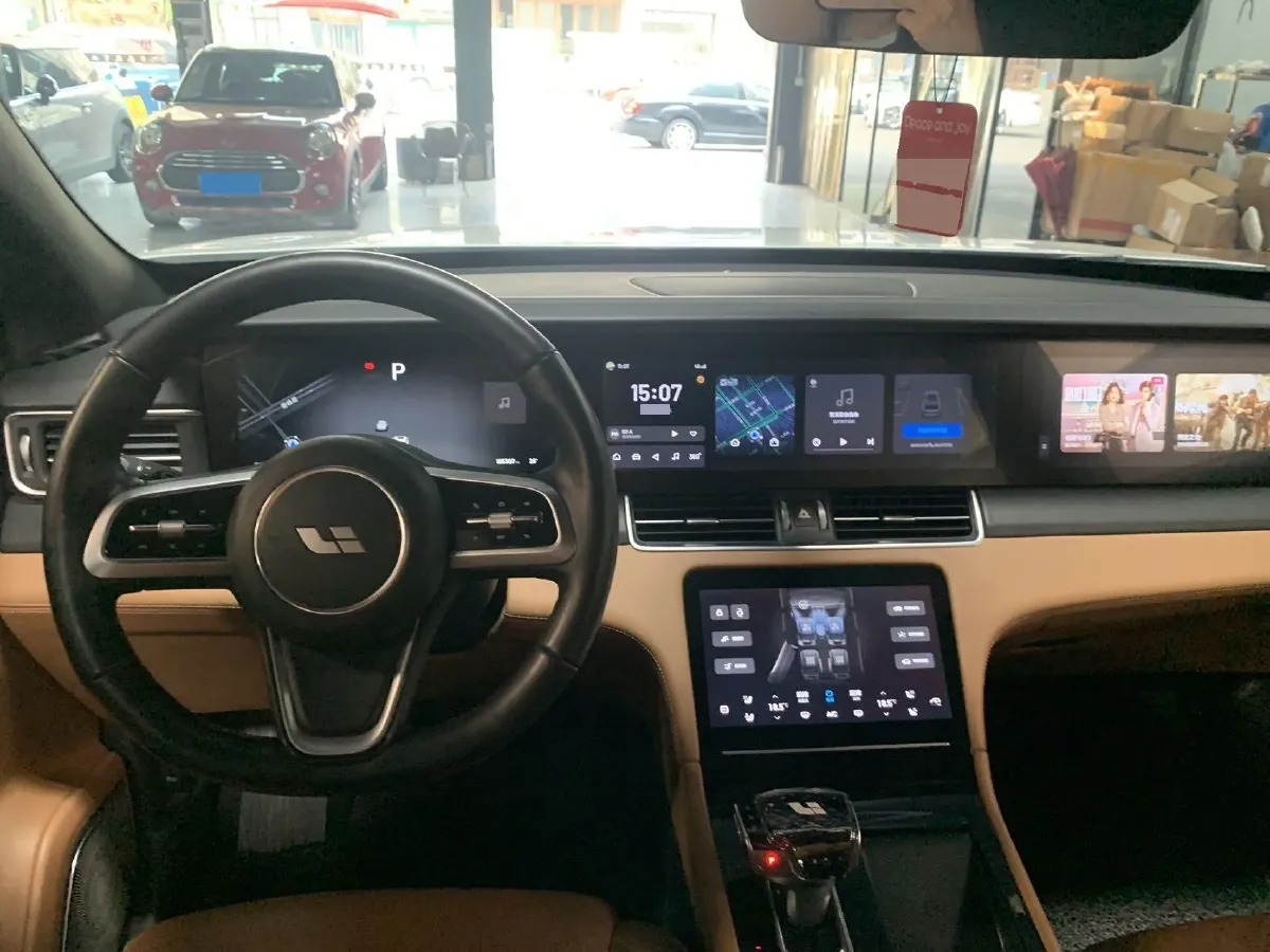 2021 Li ONE Range Extended 131HP REEV 40.5KWH,autocango,china used car exporter,china ev exporter,chinese used car exporter,chinese used ev exporter