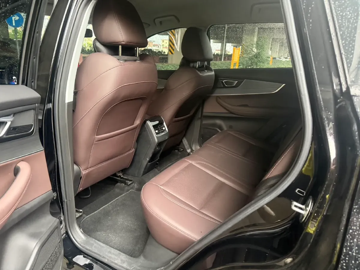 2024 Chery Tiggo 7 1.5T 156HP L4 CVT,autocango,china used car exporter,china ev exporter,chinese used car exporter,chinese used ev exporter