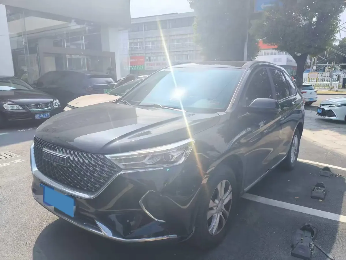 2021 Haval M6 1.5T 150HP L4 7DCT,autocango,china used car exporter,china ev exporter,chinese used car exporter,chinese used ev exporter