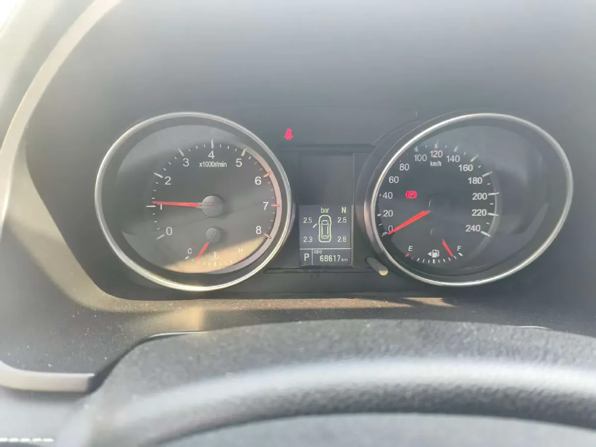 2021 Haval M6 1.5T 150HP L4 7DCT,autocango,china used car exporter,china ev exporter,chinese used car exporter,chinese used ev exporter