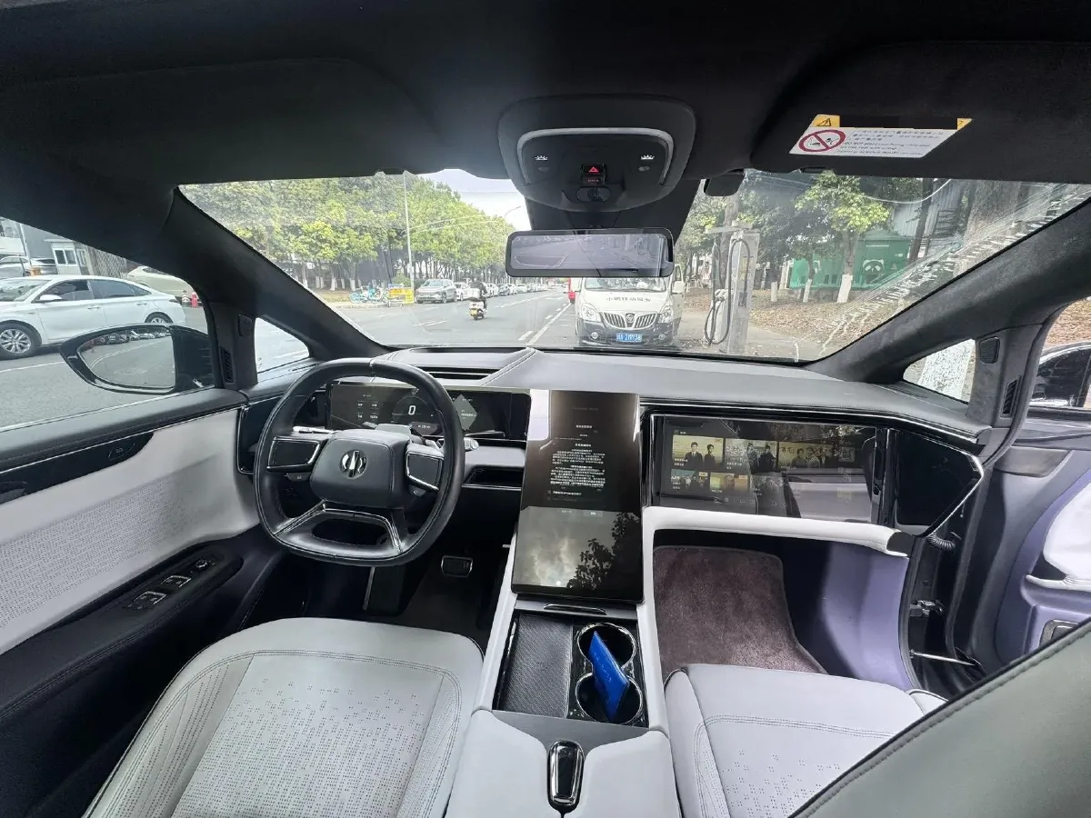 2021 HiPhi X BEV 97KWH,autocango,china used car exporter,china ev exporter,chinese used car exporter,chinese used ev exporter