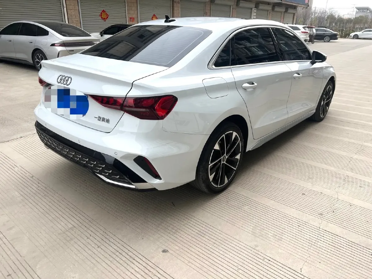 2025 Audi A3 1.5T 160HP L4 7DCT,autocango,china used car exporter,china ev exporter,chinese used car exporter,chinese used ev exporter