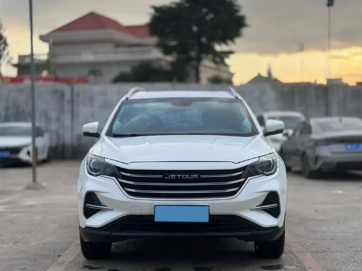 2021 Jetour X70M 1.5T 156HP L4 6DCT,autocango,china used car exporter,china ev exporter,chinese used car exporter,chinese used ev exporter