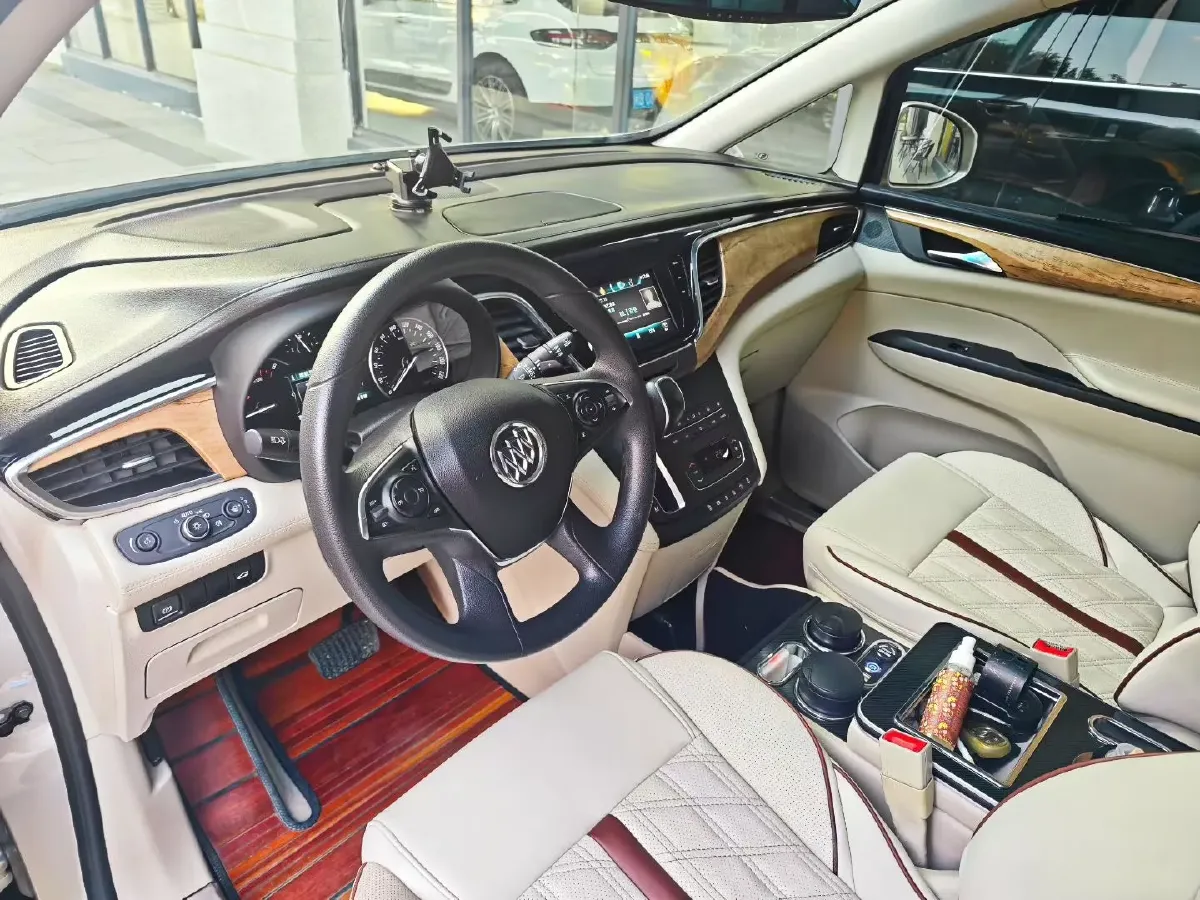 2020 Buick GL8 2.0T 237HP L4 9AT,autocango,china used car exporter,china ev exporter,chinese used car exporter,chinese used ev exporter