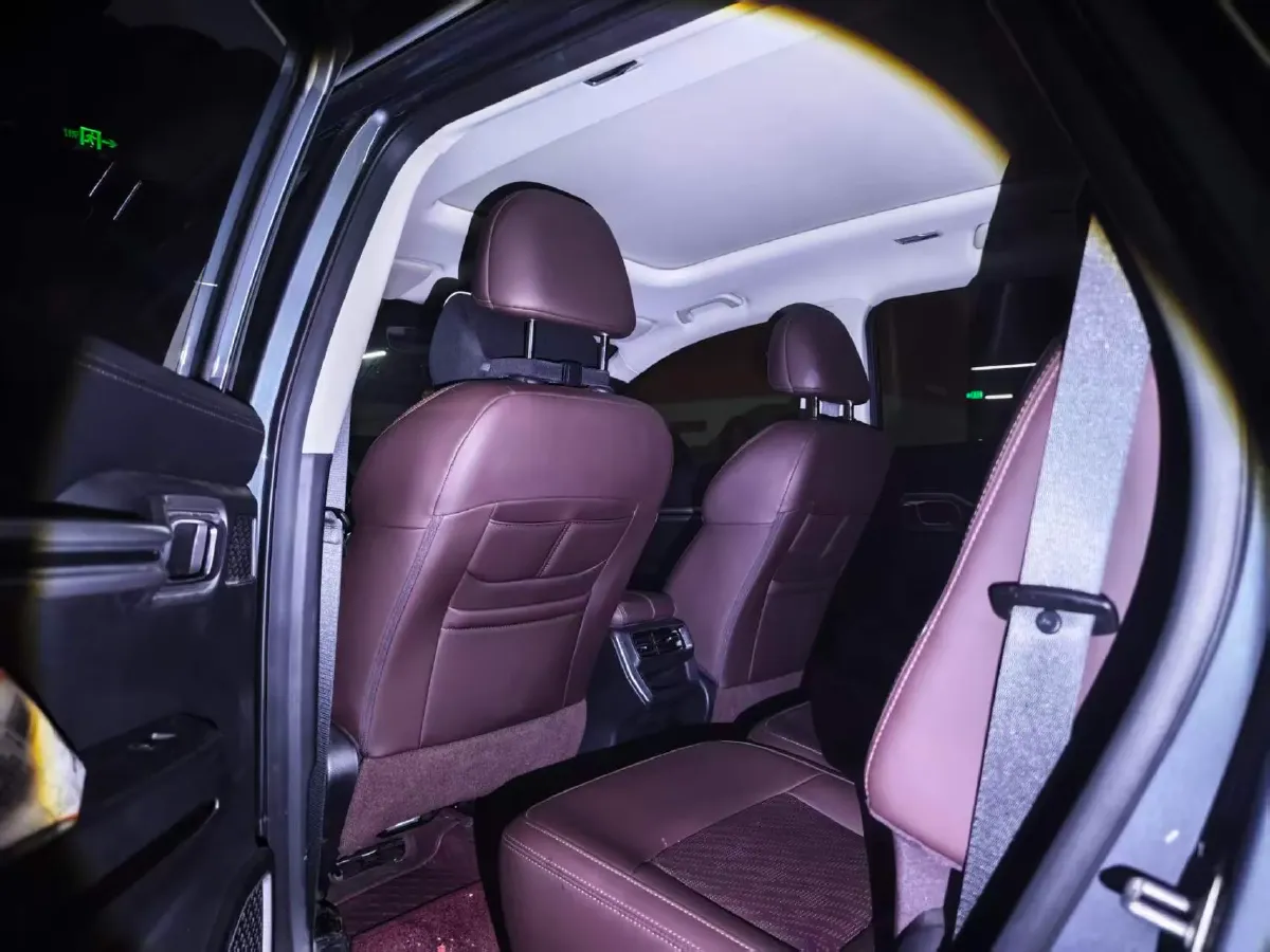 2022 Geely Okavango 1.8T 184HP L4 6AT,autocango,china used car exporter,china ev exporter,chinese used car exporter,chinese used ev exporter