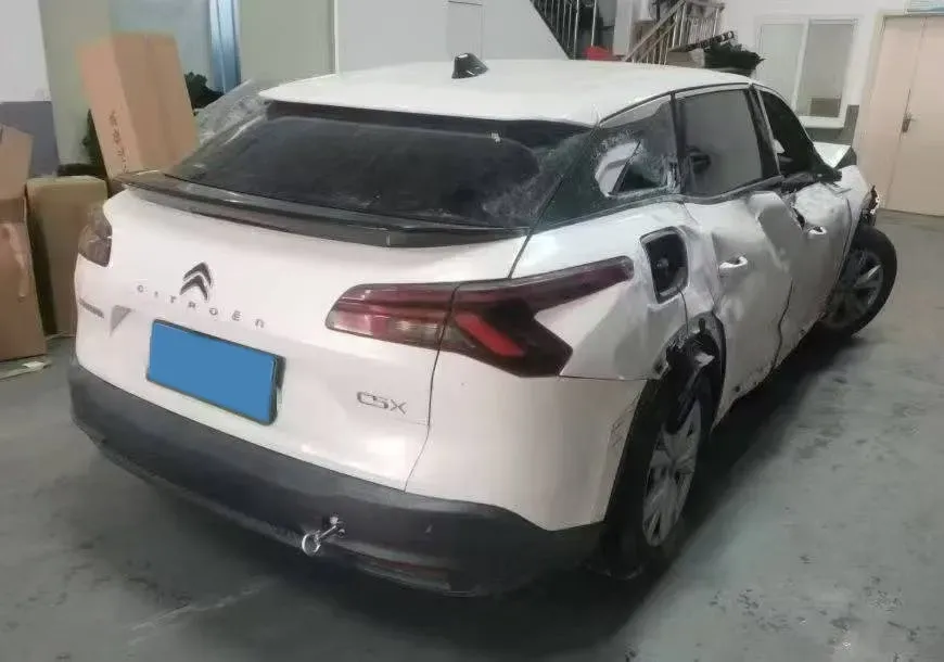 2023 Citroen C5 X 1.6T 175HP L4 8AT,autocango,china used car exporter,china ev exporter,chinese used car exporter,chinese used ev exporter