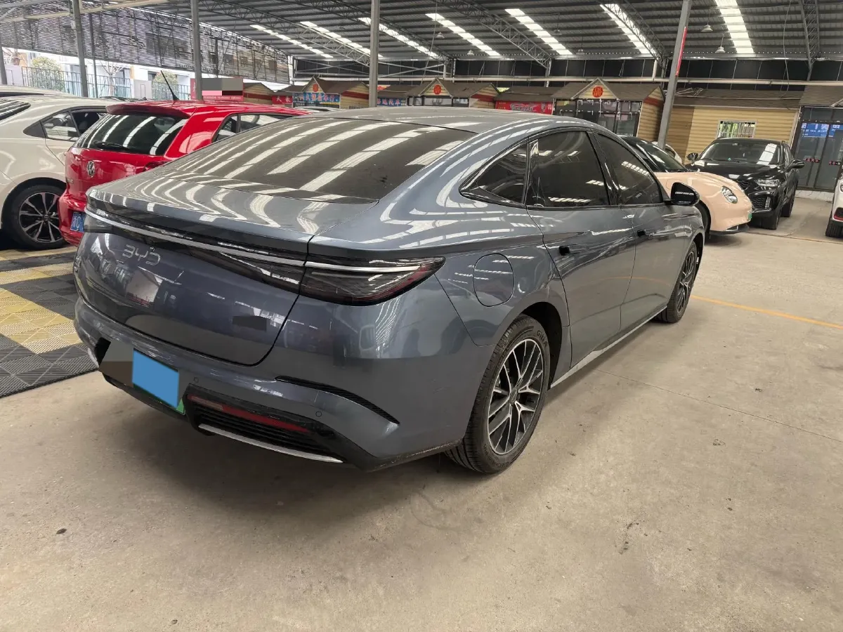 2025 BYD Seal07 DM-i 1.5L 101HP L4 E-CVT PHEV 17.6KWH,autocango,china used car exporter,china ev exporter,chinese used car exporter,chinese used ev exporter