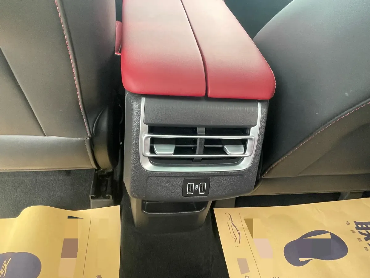 2022 ChangAn CS75 Plus 1.5T 178HP L4 6AT,autocango,china used car exporter,china ev exporter,chinese used car exporter,chinese used ev exporter