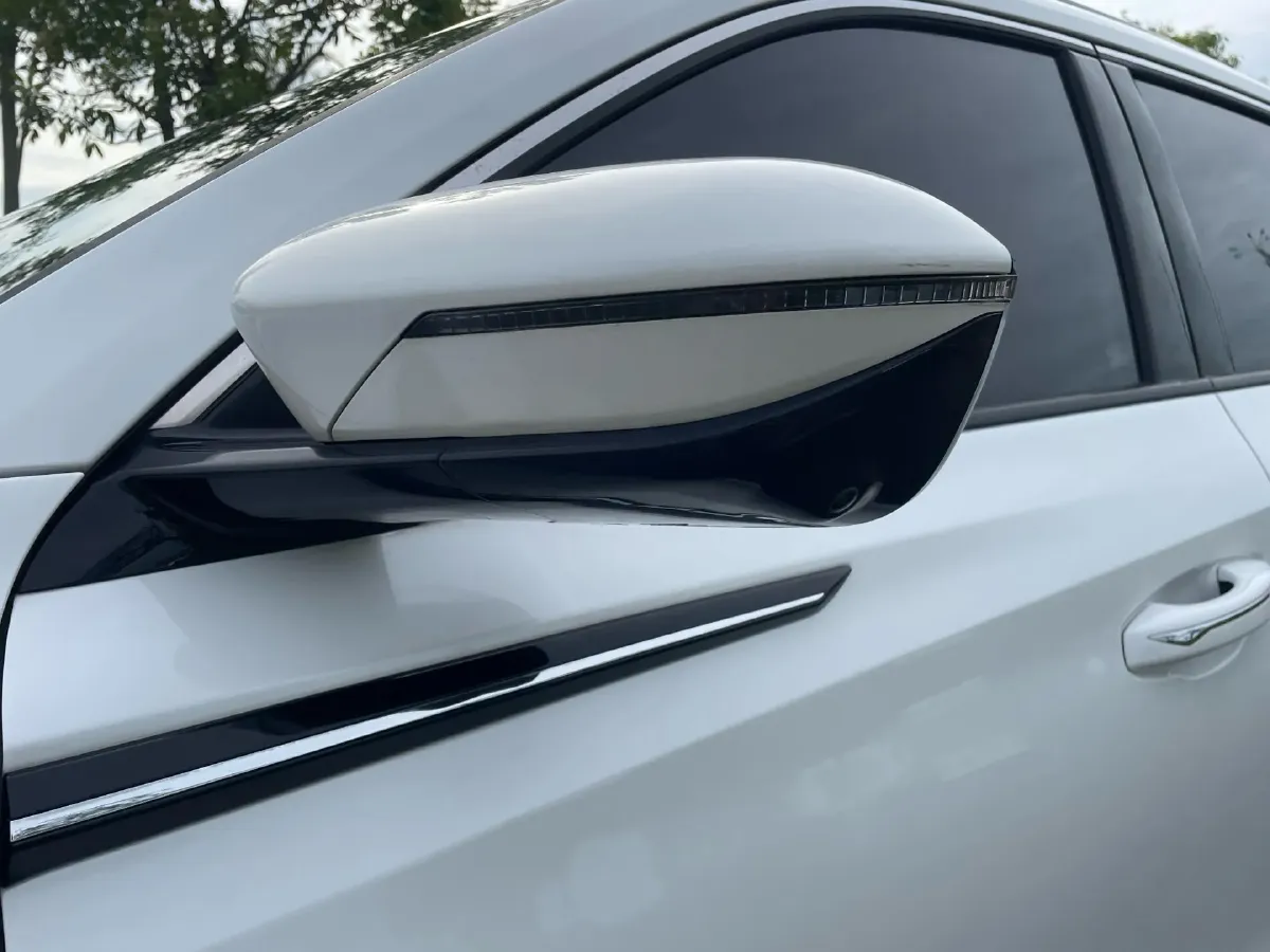 2022 ChangAn CS75 Plus 1.5T 178HP L4 6AT,autocango,china used car exporter,china ev exporter,chinese used car exporter,chinese used ev exporter