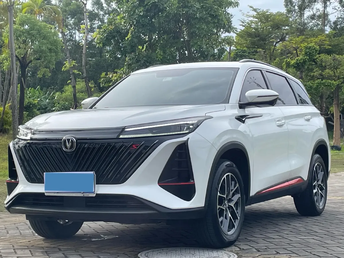 2022 ChangAn CS75 Plus 1.5T 178HP L4 6AT,autocango,china used car exporter,china ev exporter,chinese used car exporter,chinese used ev exporter
