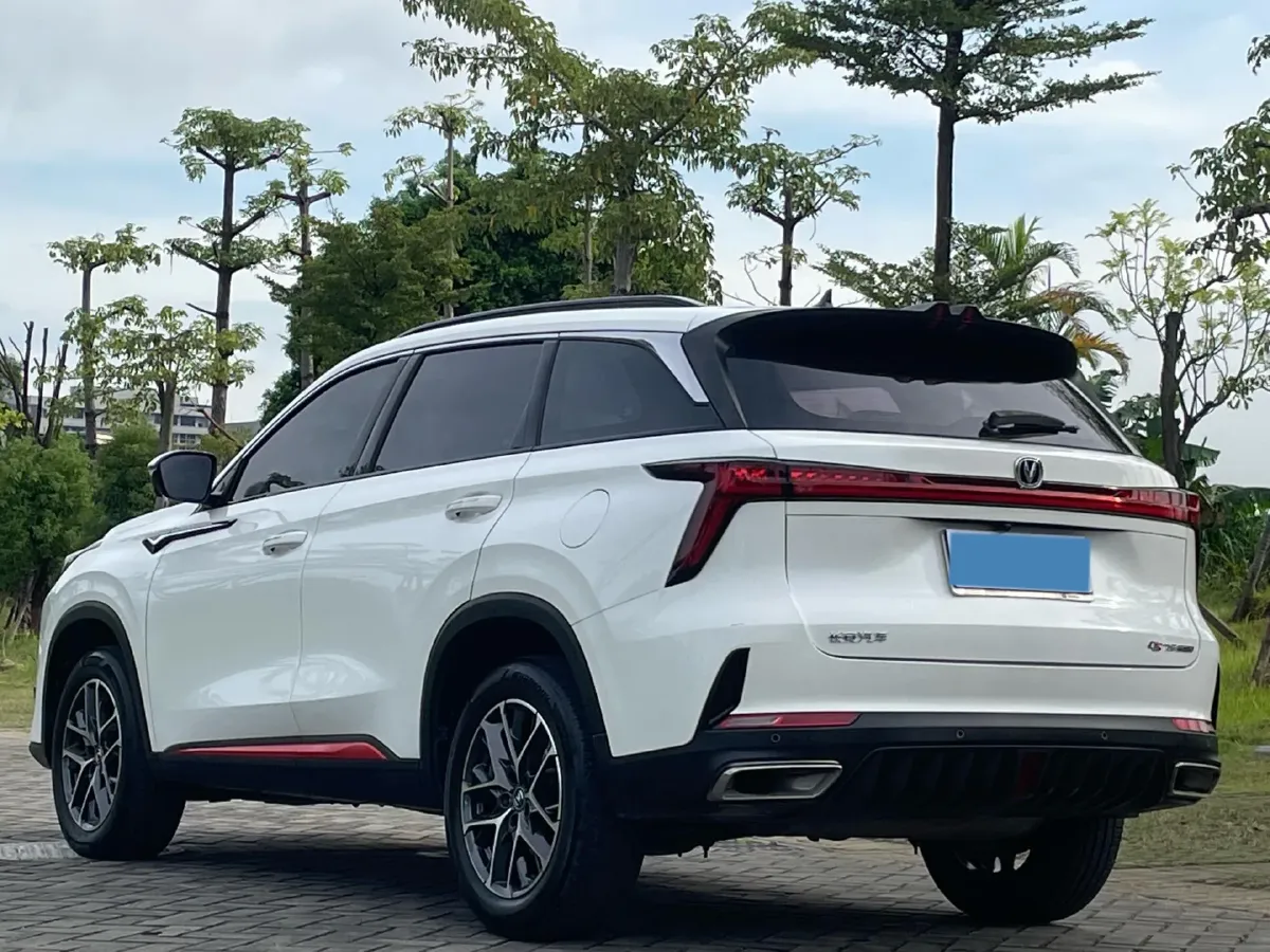 2022 ChangAn CS75 Plus 1.5T 178HP L4 6AT,autocango,china used car exporter,china ev exporter,chinese used car exporter,chinese used ev exporter