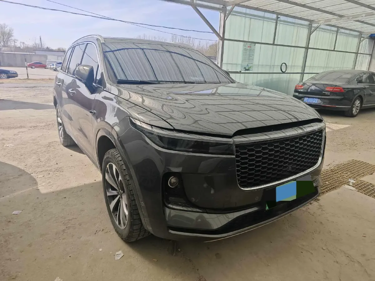 2021 Li ONE Range Extended 131HP REEV 40.5KWH,autocango,china used car exporter,china ev exporter,chinese used car exporter,chinese used ev exporter
