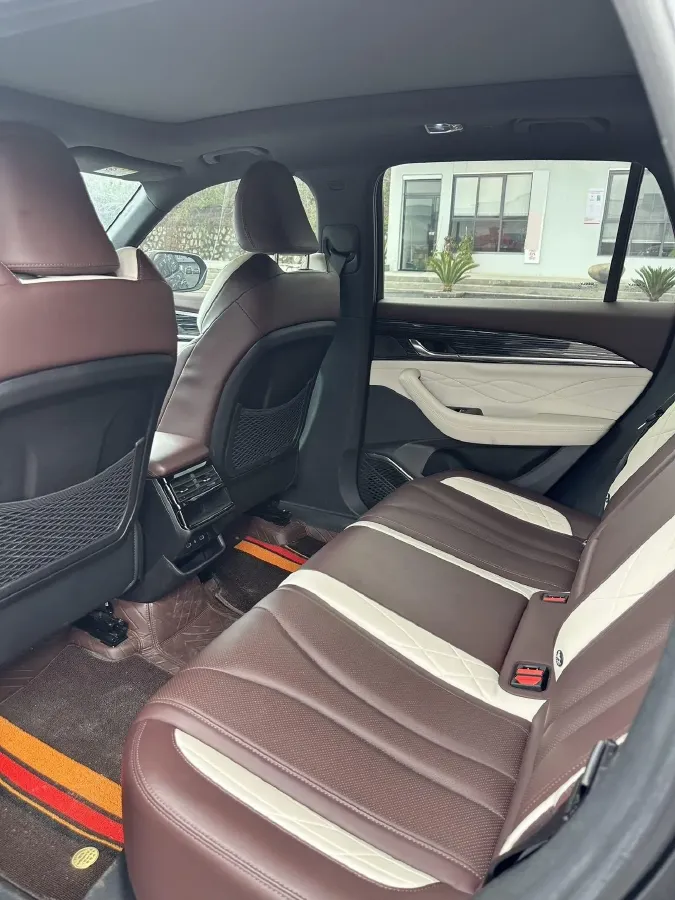 2021 Geely Monjaro 2.0T 218HP L4 7DCT,autocango,china used car exporter,china ev exporter,chinese used car exporter,chinese used ev exporter