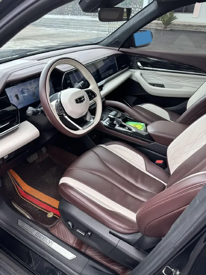 2021 Geely Monjaro 2.0T 218HP L4 7DCT,autocango,china used car exporter,china ev exporter,chinese used car exporter,chinese used ev exporter