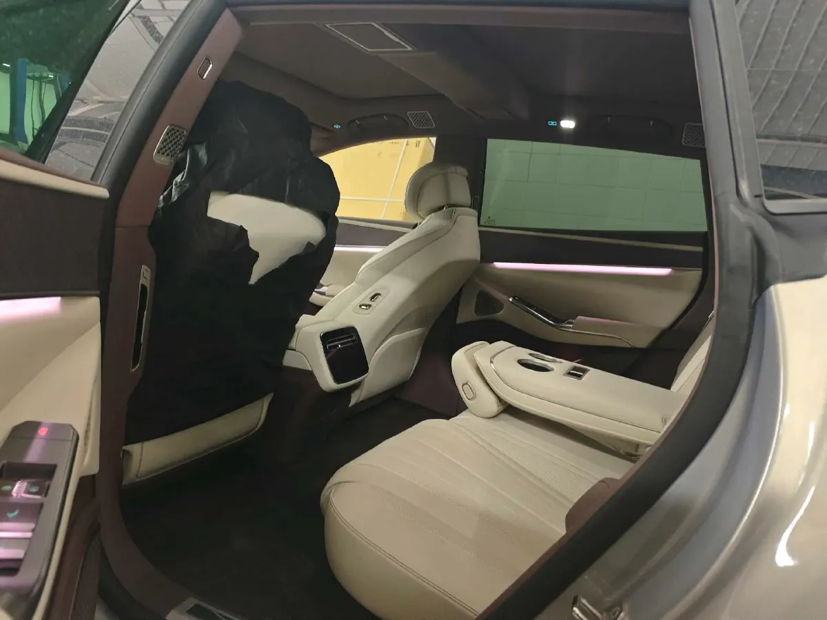 2024 Denza DenzaZ9GT 2.0T 207HP L4 E-CVT PHEV 38.5KWH,autocango,china used car exporter,china ev exporter,chinese used car exporter,chinese used ev exporter