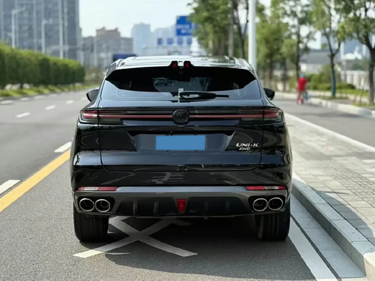 2021 ChangAn UNI-K 2.0T 233HP L4 8AT,autocango,china used car exporter,china ev exporter,chinese used car exporter,chinese used ev exporter