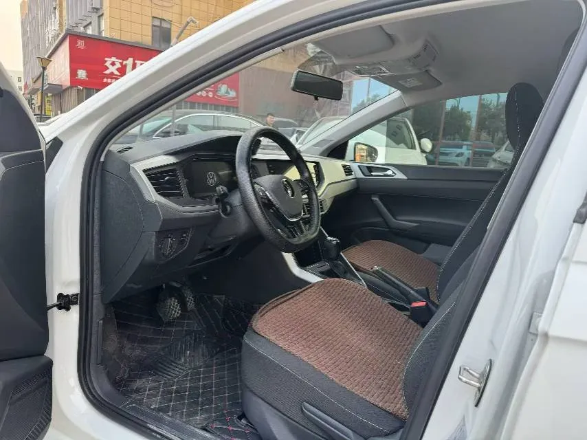 2023 Volkswagen Polo 1.5L 110HP L4 6AT,autocango,china used car exporter,china ev exporter,chinese used car exporter,chinese used ev exporter