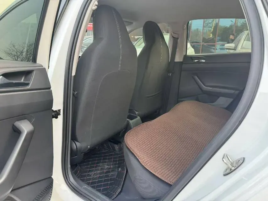 2023 Volkswagen Polo 1.5L 110HP L4 6AT,autocango,china used car exporter,china ev exporter,chinese used car exporter,chinese used ev exporter