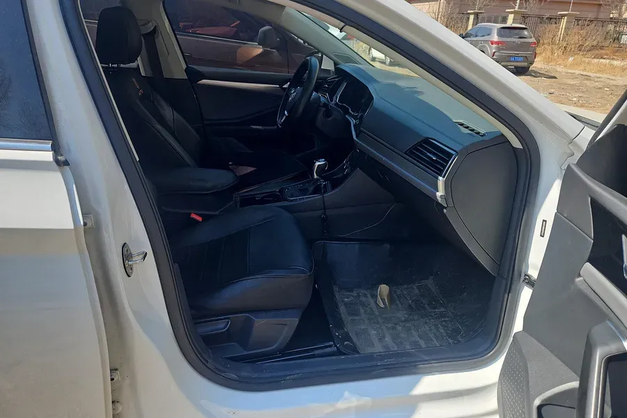 2021 Volkswagen Sagitar 1.4T 150HP L4 7DCT,autocango,china used car exporter,china ev exporter,chinese used car exporter,chinese used ev exporter