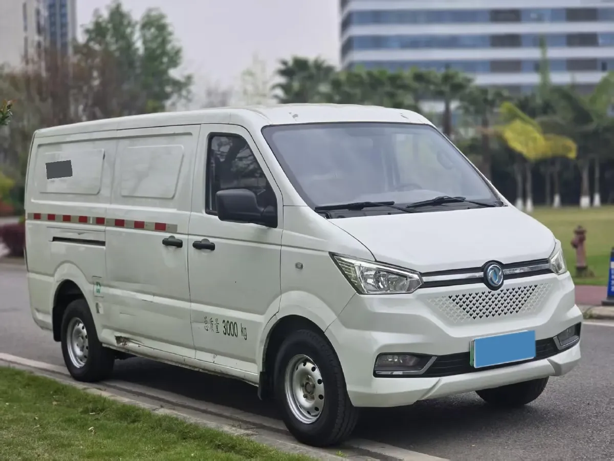 2020 MAXUS XinTu EV90 BEV 72KWH,autocango,china used car exporter,china ev exporter,chinese used car exporter,chinese used ev exporter