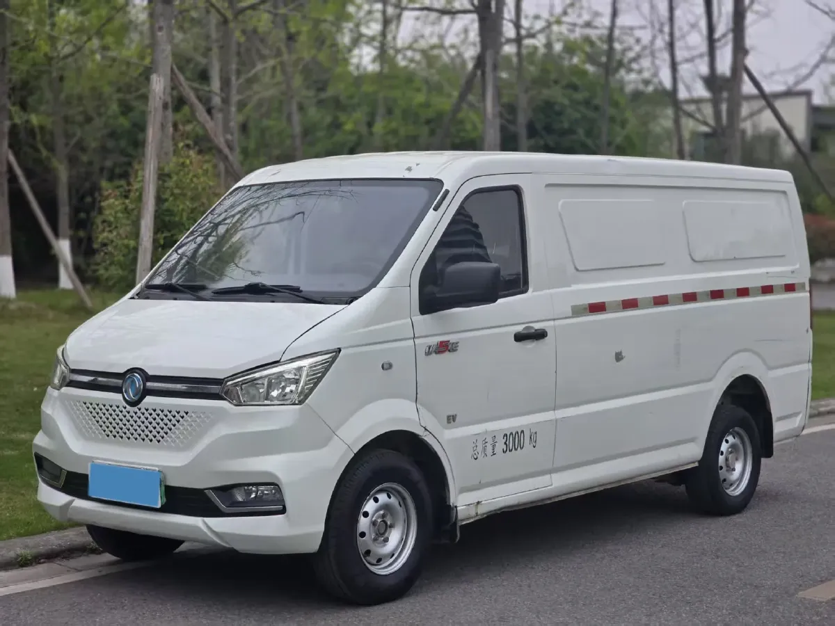 2020 MAXUS XinTu EV90 BEV 72KWH,autocango,china used car exporter,china ev exporter,chinese used car exporter,chinese used ev exporter