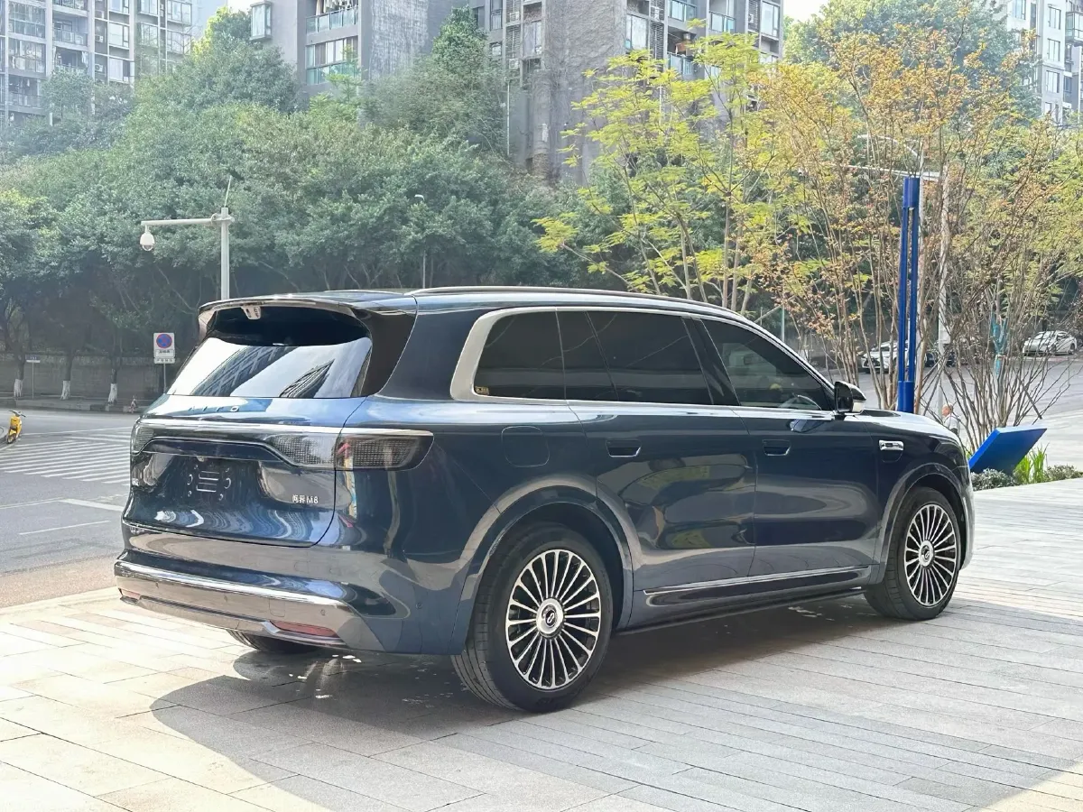 2025 AITO AITO M8 REEV 160HP REEV 53.4KWH,autocango,china used car exporter,china ev exporter,chinese used car exporter,chinese used ev exporter