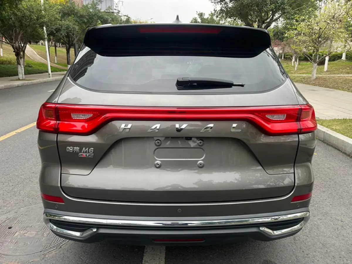 2021 Haval M6 1.5T 150HP L4 7DCT,autocango,china used car exporter,china ev exporter,chinese used car exporter,chinese used ev exporter