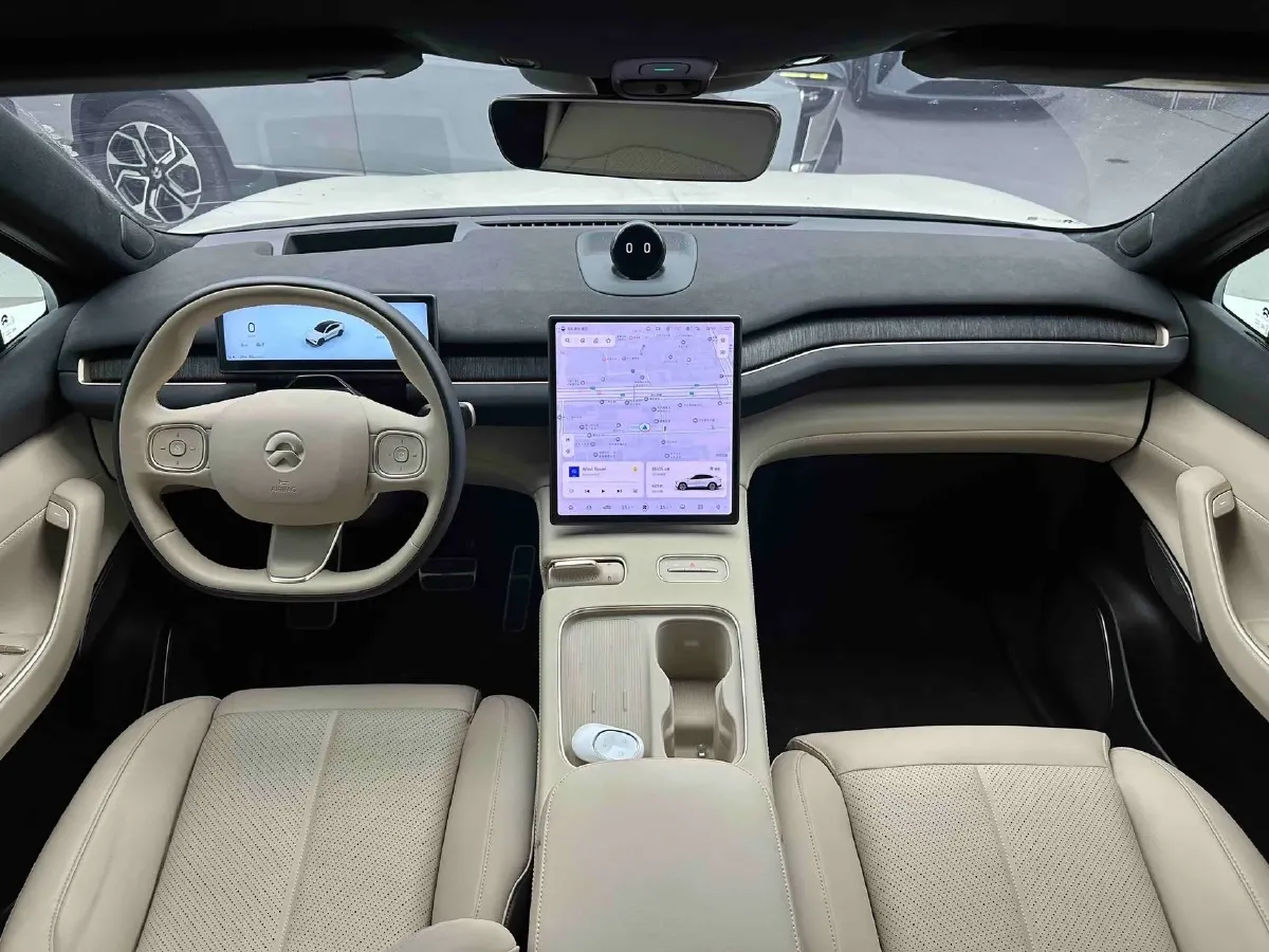 2024 NIO EC7 BEV 75KWH,autocango,china used car exporter,china ev exporter,chinese used car exporter,chinese used ev exporter