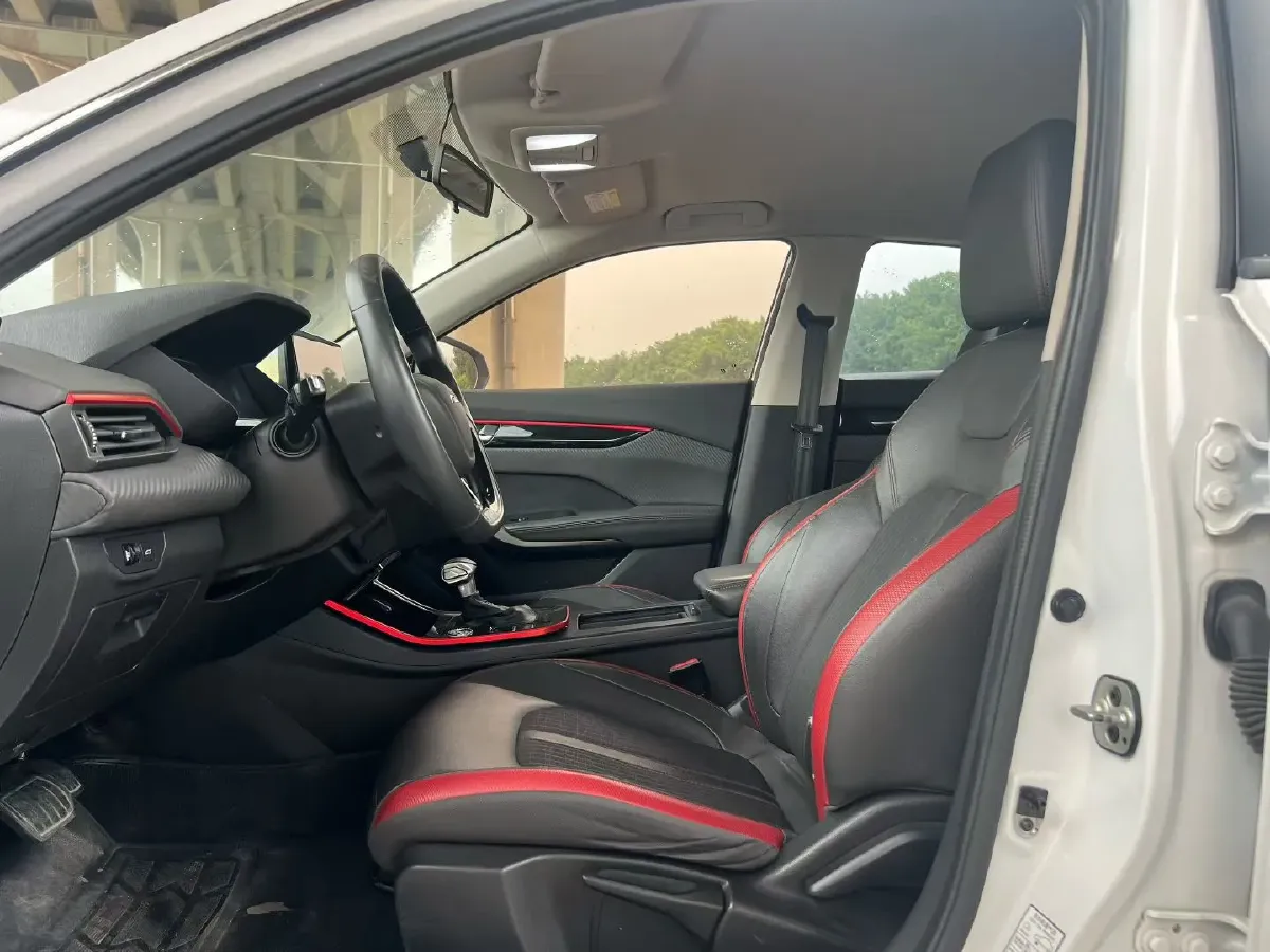 2021 DongFeng Aeolus YiXuan 1.5T 150HP L4 6DCT,autocango,china used car exporter,china ev exporter,chinese used car exporter,chinese used ev exporter