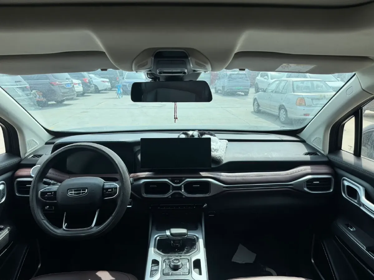 2022 Geely Okavango 1.8T 184HP L4 7DCT,autocango,china used car exporter,china ev exporter,chinese used car exporter,chinese used ev exporter