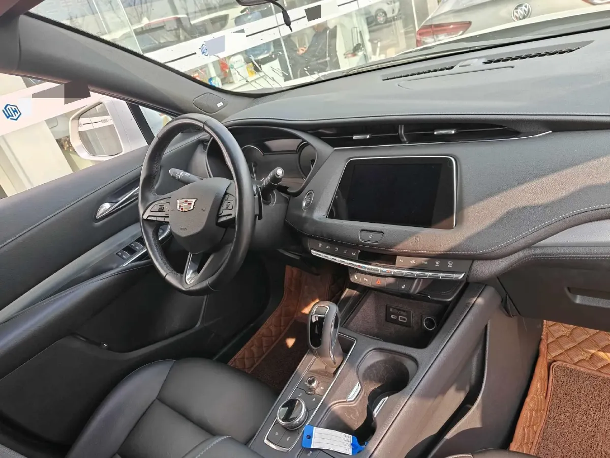 2018 Cadillac XT4 2.0T 241HP L4 9AT,autocango,china used car exporter,china ev exporter,chinese used car exporter,chinese used ev exporter