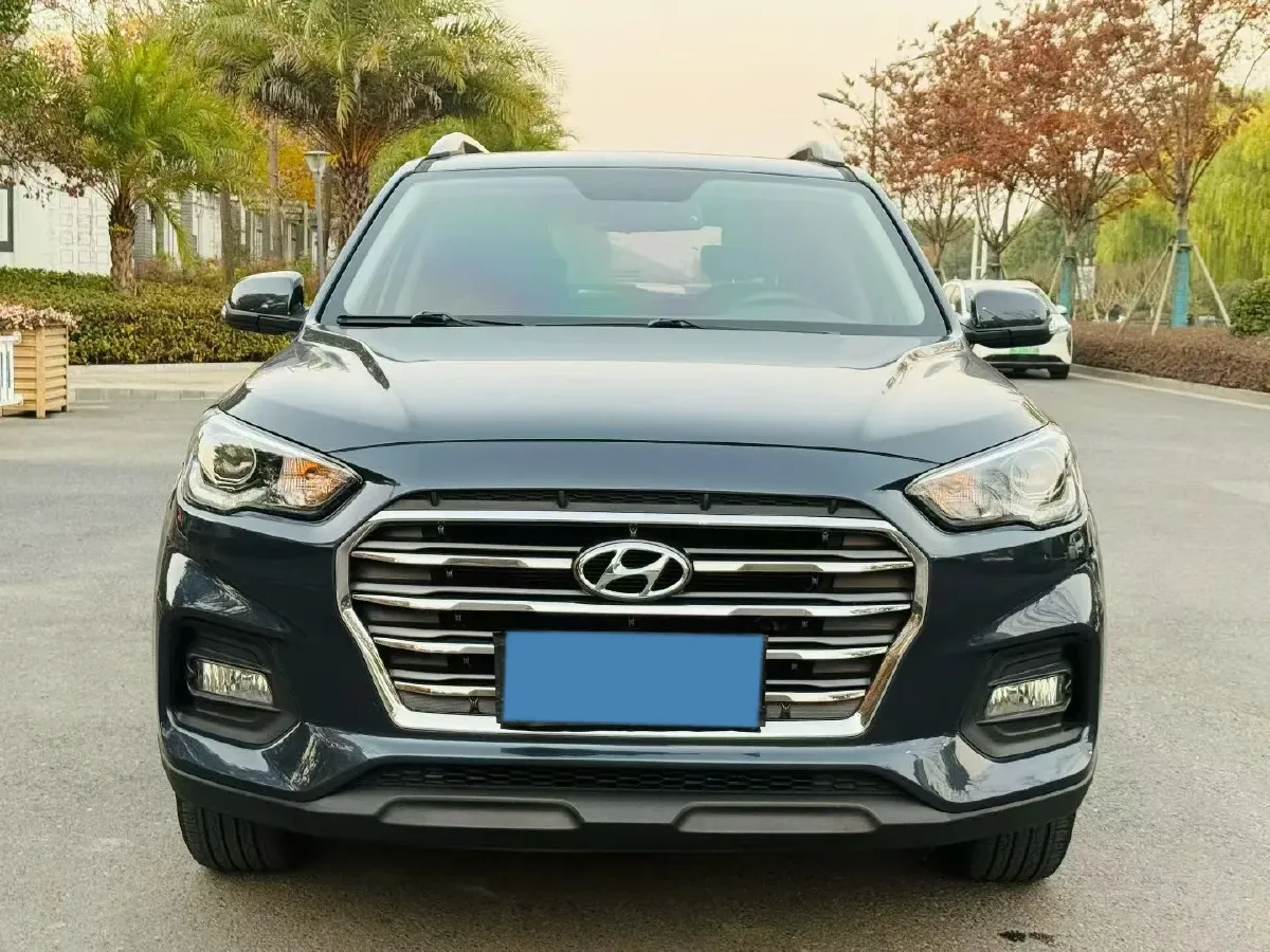 2018 Hyundai ix35 2.0L 160HP L4 6AT,autocango,china used car exporter,china ev exporter,chinese used car exporter,chinese used ev exporter
