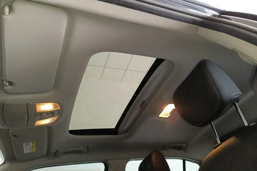 2018 Hyundai ix35 2.0L 160HP L4 6AT,autocango,china used car exporter,china ev exporter,chinese used car exporter,chinese used ev exporter