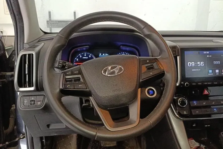2018 Hyundai ix35 2.0L 160HP L4 6AT,autocango,china used car exporter,china ev exporter,chinese used car exporter,chinese used ev exporter