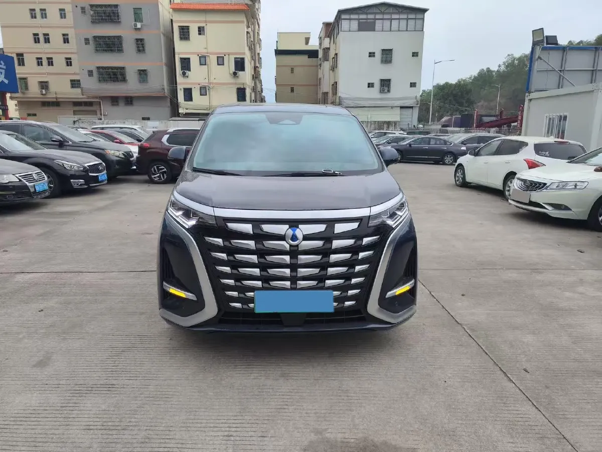 2022 Mercedes-Benz GLC Class 2.0T 197HP L4 9AT,autocango,china used car exporter,china ev exporter,chinese used car exporter,chinese used ev exporter