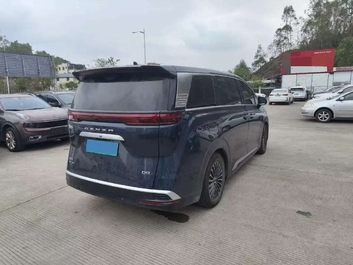 2022 Mercedes-Benz GLC Class 2.0T 197HP L4 9AT,autocango,china used car exporter,china ev exporter,chinese used car exporter,chinese used ev exporter