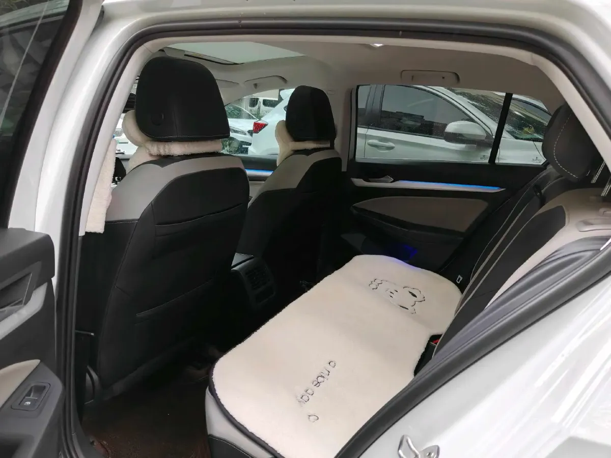 2021 Volkswagen Golf 1.4T 150HP L4 7DCT,autocango,china used car exporter,china ev exporter,chinese used car exporter,chinese used ev exporter