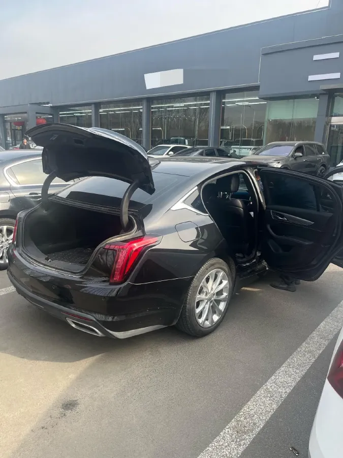 2022 Cadillac CT5 2.0T 237HP L4 10AT,autocango,china used car exporter,china ev exporter,chinese used car exporter,chinese used ev exporter