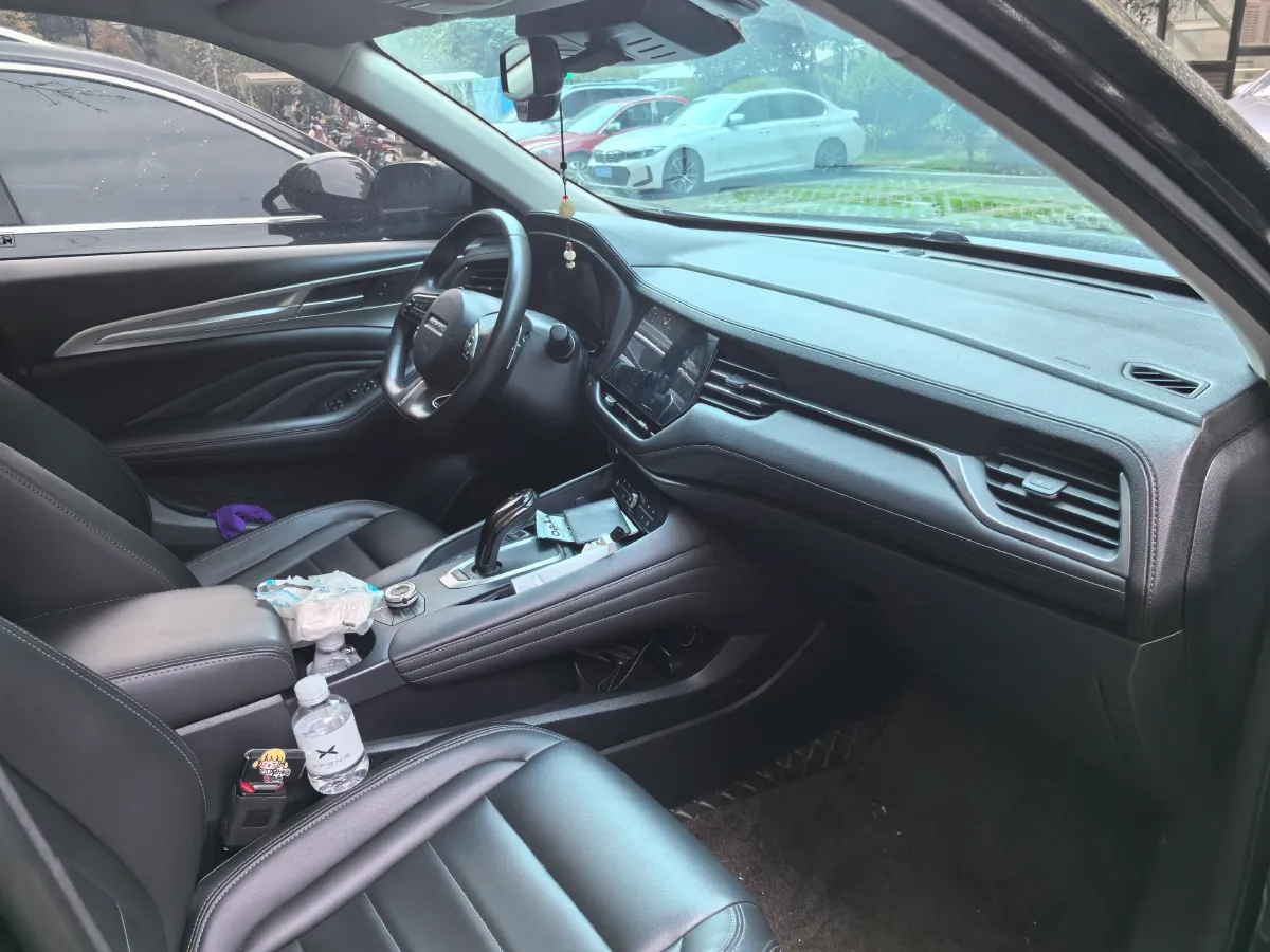 2019 Haval F7 2.0T 197HP L4 7DCT,autocango,china used car exporter,china ev exporter,chinese used car exporter,chinese used ev exporter