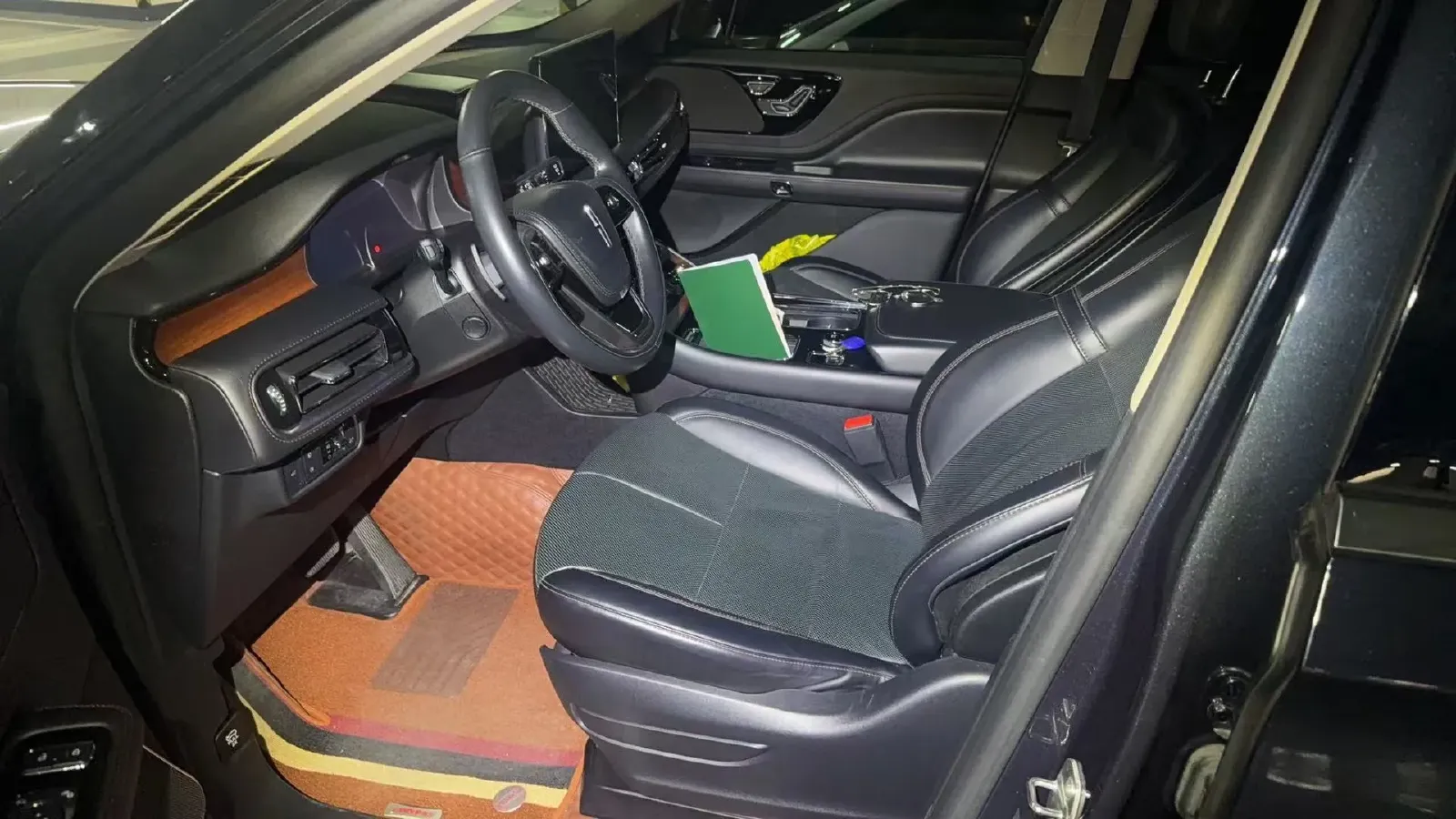 2021 Lincoln Aviator 3.0T 355HP V6 10AT,autocango,china used car exporter,china ev exporter,chinese used car exporter,chinese used ev exporter