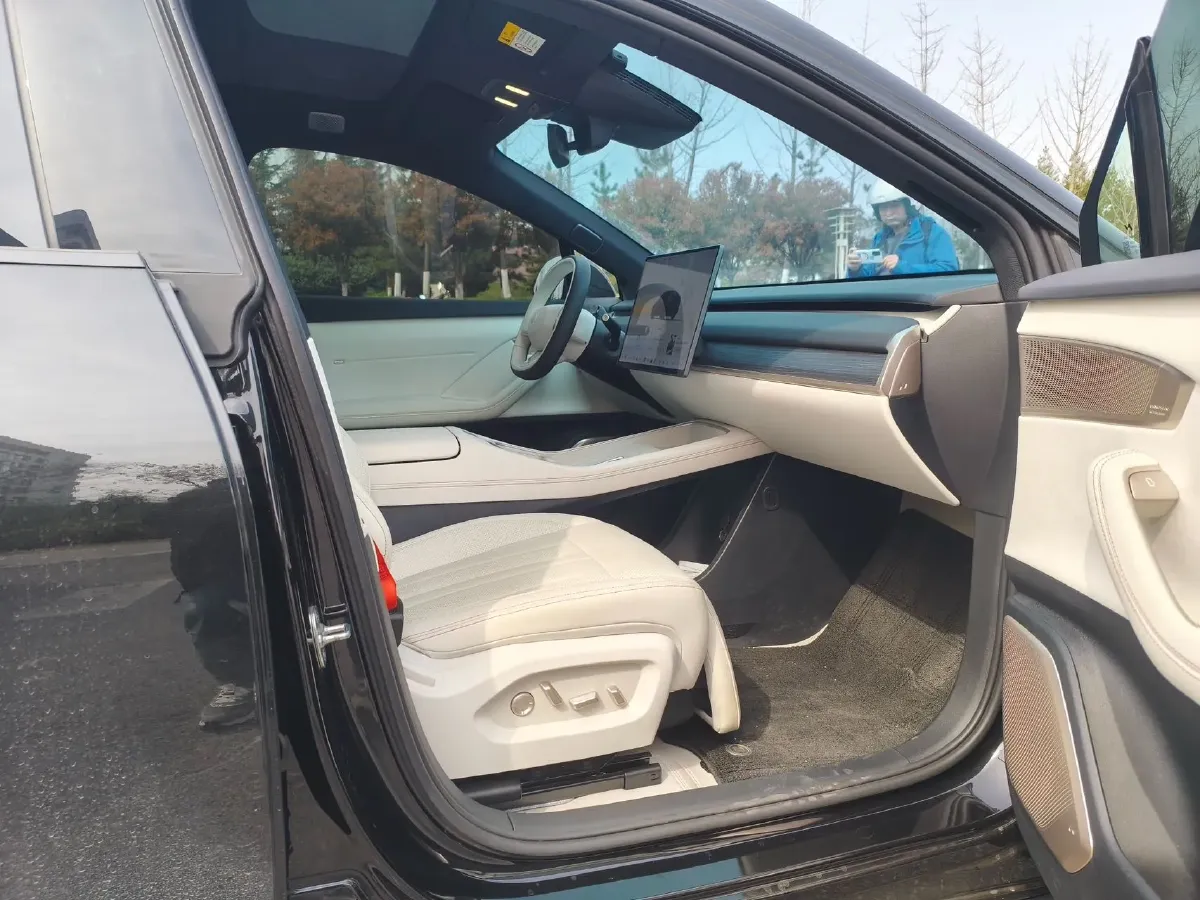 2024 ONVO L60 BEV 60KWH,autocango,china used car exporter,china ev exporter,chinese used car exporter,chinese used ev exporter