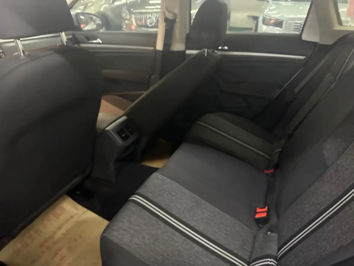 2019 Volkswagen Lavida 1.5L 113HP L4 6AT,autocango,china used car exporter,china ev exporter,chinese used car exporter,chinese used ev exporter