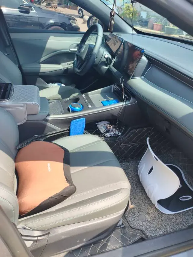 2025 BYD Qin Plus 1.5L 101HP L4 E-CVT PHEV,autocango,china used car exporter,china ev exporter,chinese used car exporter,chinese used ev exporter