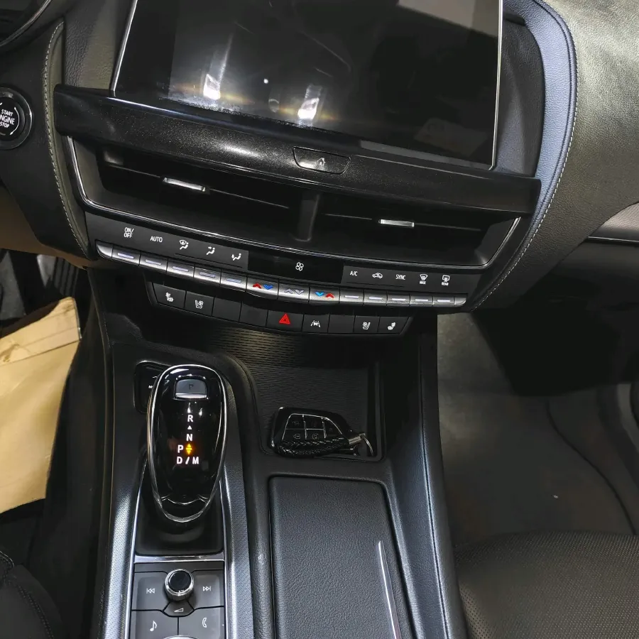 2023 Cadillac CT5 2.0T 237HP L4 10AT,autocango,china used car exporter,china ev exporter,chinese used car exporter,chinese used ev exporter