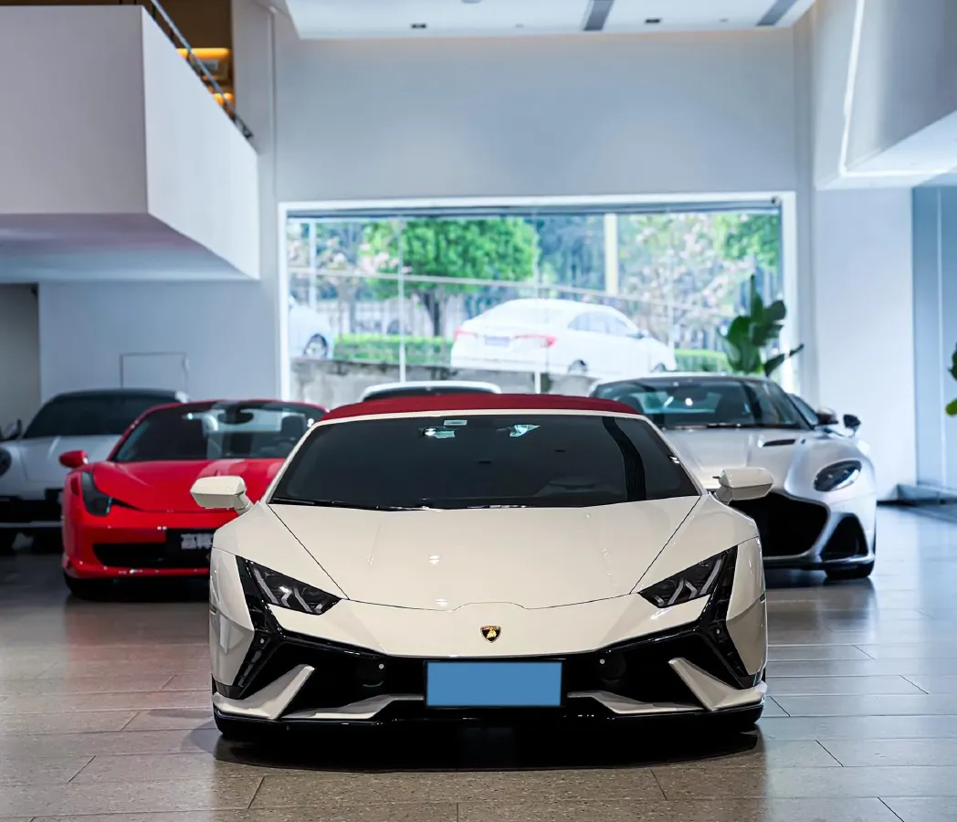2019 Lamborghini Huracán 5.2L 640HP V10 7DCT,autocango,china used car exporter,china ev exporter,chinese used car exporter,chinese used ev exporter