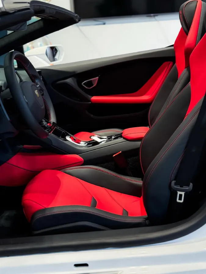 2019 Lamborghini Huracán 5.2L 640HP V10 7DCT,autocango,china used car exporter,china ev exporter,chinese used car exporter,chinese used ev exporter