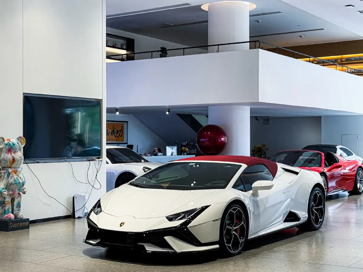 2019 Lamborghini Huracán 5.2L 640HP V10 7DCT,autocango,china used car exporter,china ev exporter,chinese used car exporter,chinese used ev exporter